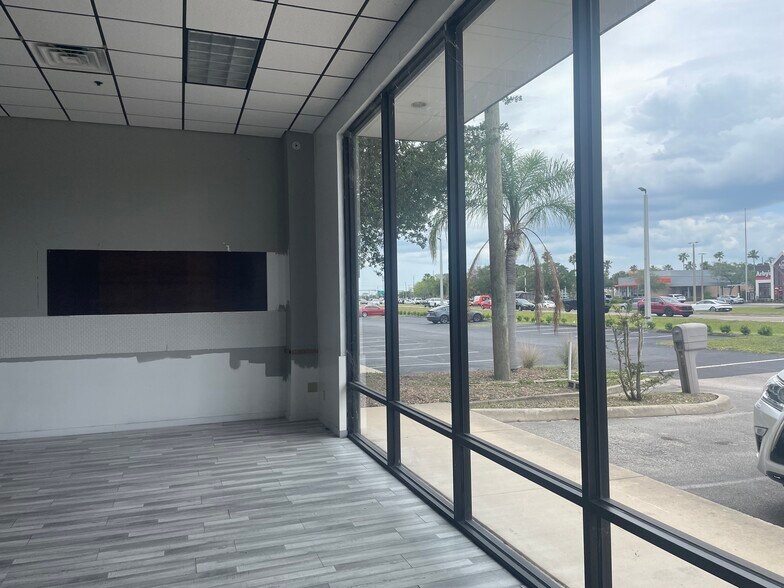 More Photos Of 1760 Tree Blvd, Saint Augustine Freestanding For Lease