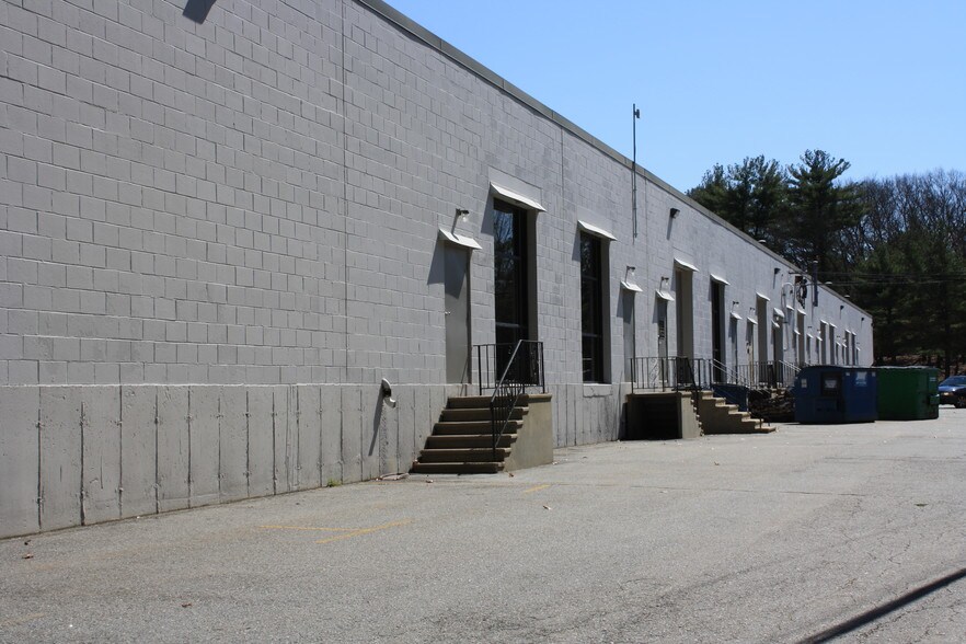 More Photos Of 187 Billerica Rd, Chelmsford Flex For Lease