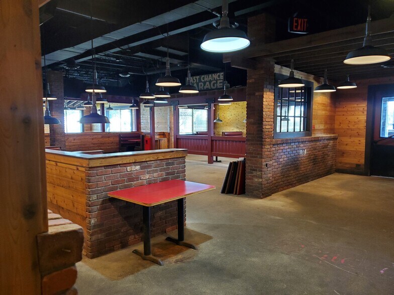 More Photos Of 1423 S Bradley Rd, Santa Maria Restaurant For Lease