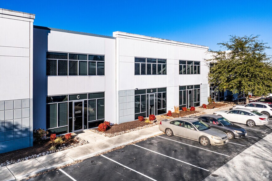 More Photos Of 1407 Stephanie Way, Chesapeake Office For Sale