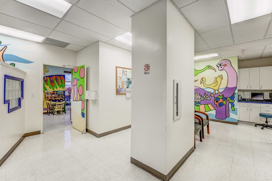 More Photos Of 5205 Village Blvd, West Palm Beach Medical For Lease