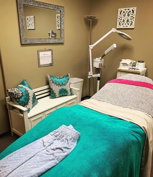 More Photos Of 8422 E Shea Blvd, Scottsdale Medical For Lease