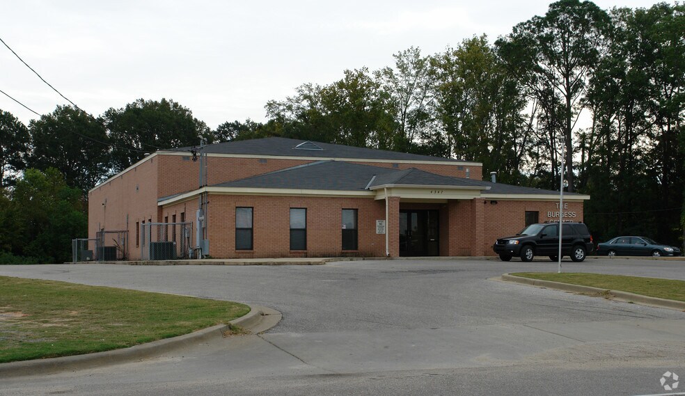 Primary Photo Of 4347 Norman Bridge Rd, Montgomery Office For Lease