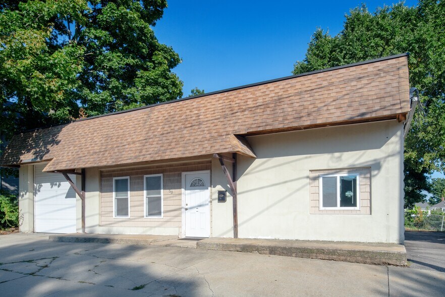 More Photos Of 50 East St, Franklin Loft Creative Space For Sale