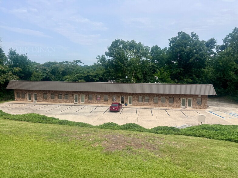 More Photos Of 2050 Oak Mountain Dr, Pelham Office For Sale