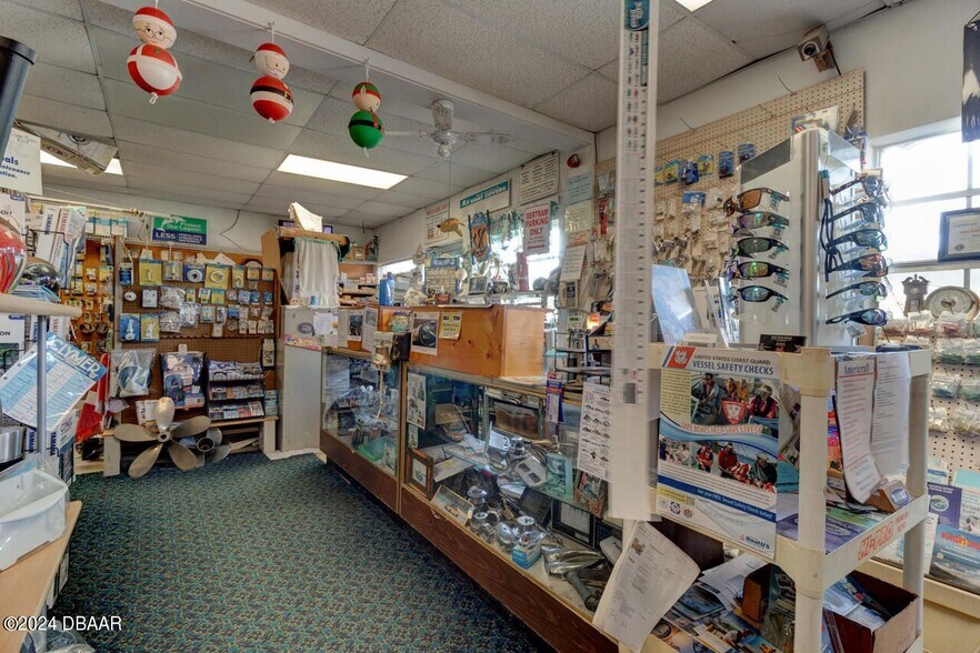 More Photos Of 5110 S Ridgewood Ave, Port Orange Freestanding For Sale