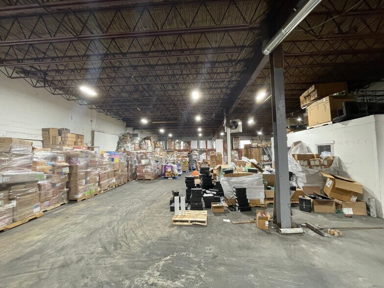 More Photos Of 747 Walden Ave, Buffalo Warehouse For Lease