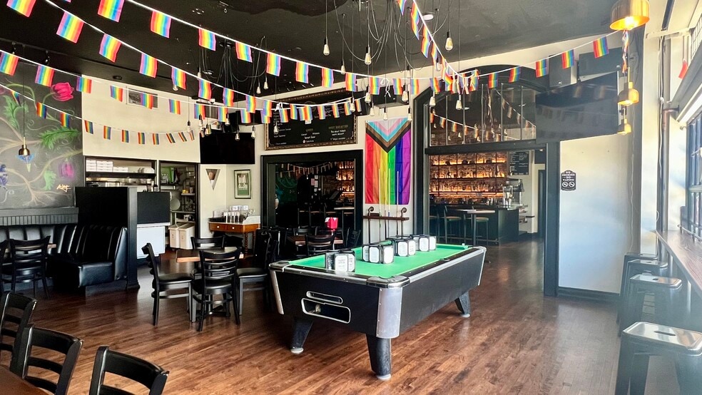 More Photos Of 1800 E Broadway, Long Beach Restaurant For Lease