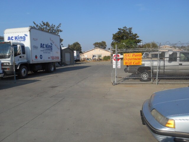More Photos Of 1029 Martin Luther King Jr Way, Merced Freestanding For Sale