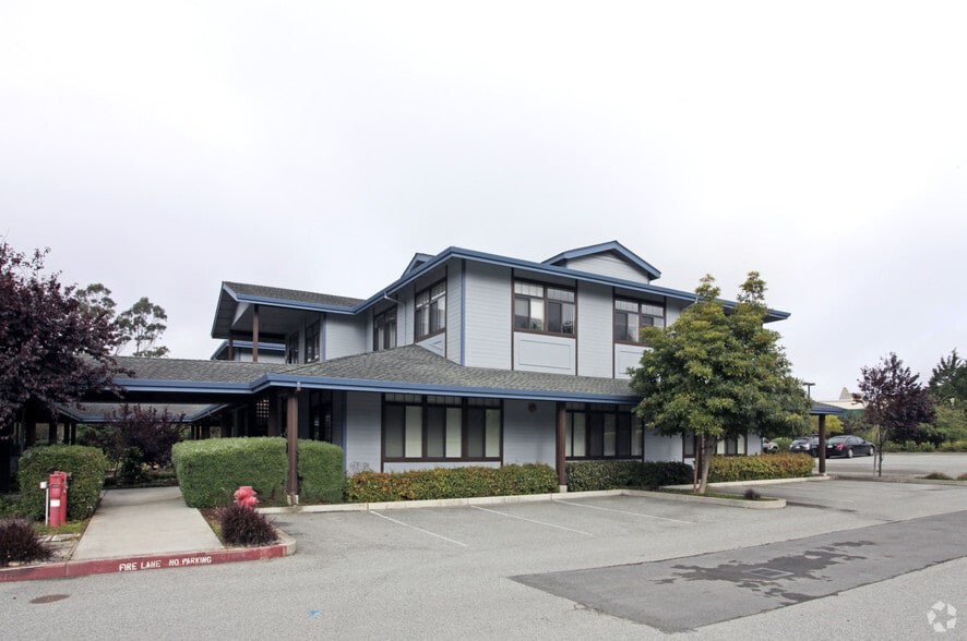 More Photos Of 80 Stone Pine Rd, Half Moon Bay Office For Lease
