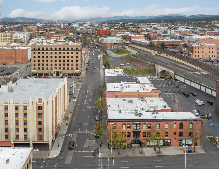 More Photos Of 425-427 W First Ave, Spokane General Retail For Sale