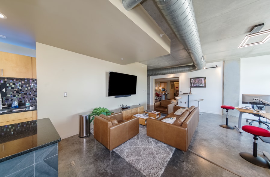 More Photos Of 101 S 12th St, Tampa Apartments For Lease