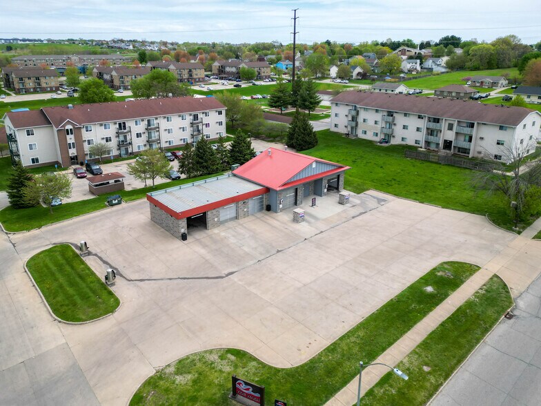 More Photos Of 875 Sherrylynn Blvd, Pleasant Hill Carwash For Sale