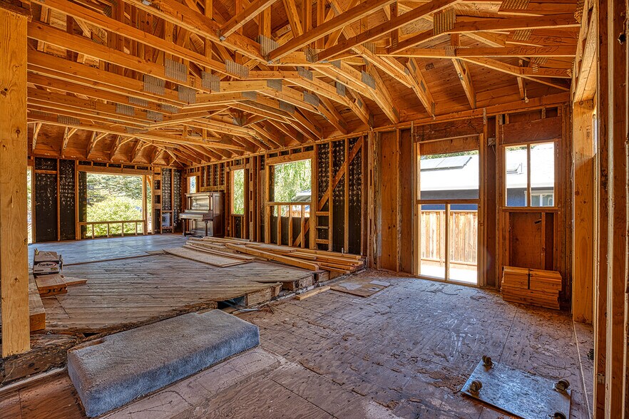 More Photos Of 243 Ada Ave, Felton Specialty For Sale