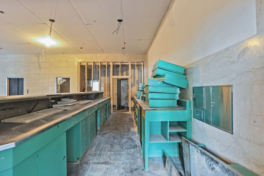 More Photos Of 216 Main St, Pawtucket Office For Sale