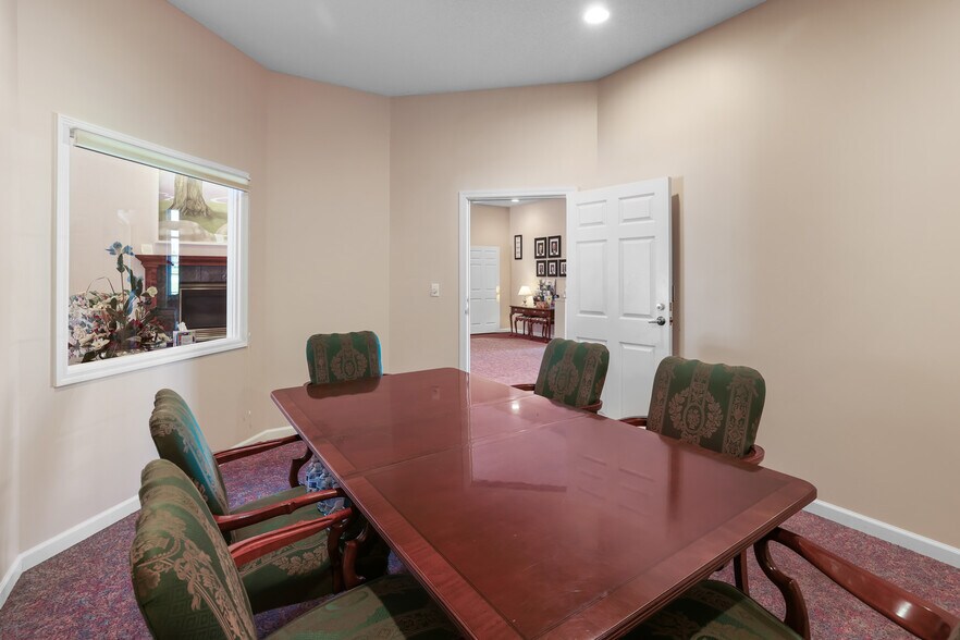 More Photos Of 16394 Glory Ln, Eden Prairie Funeral Home For Sale