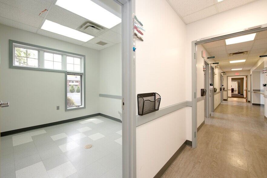 More Photos Of 12744 State Rd, North Royalton Medical For Lease