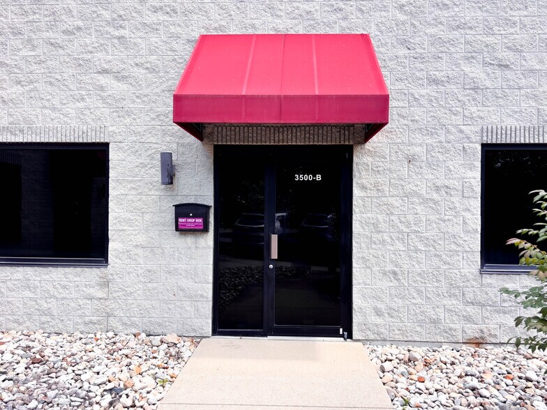 More Photos Of 3500 Millikin Ct, Columbus Light Distribution For Lease