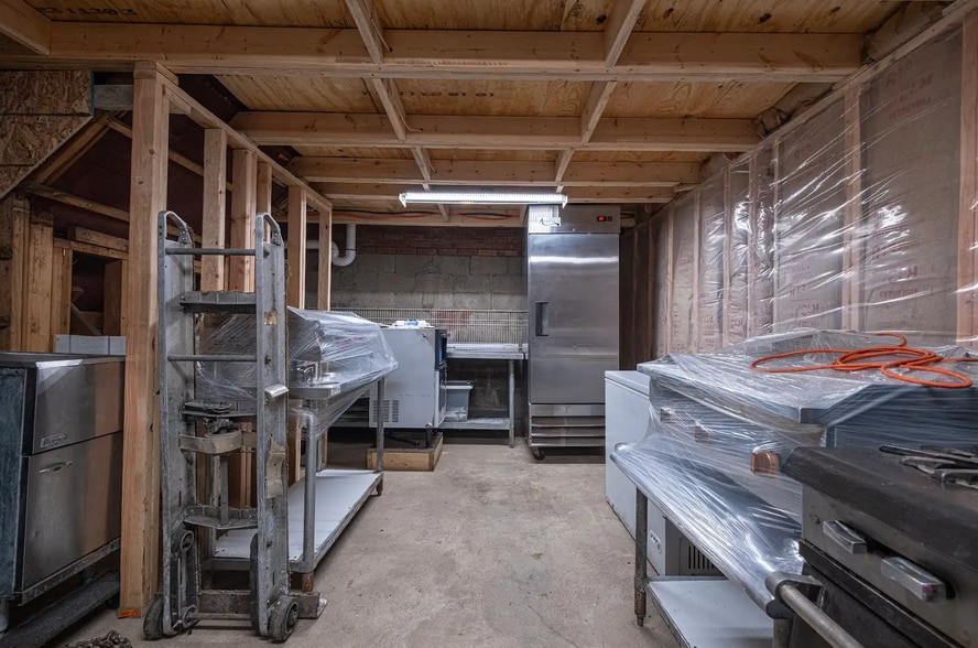 More Photos Of 3286 Babcock Blvd, Pittsburgh Restaurant For Sale