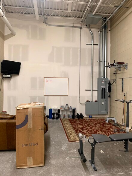 More Photos Of 10853-10903 Hwy 285, Conifer Unknown For Lease