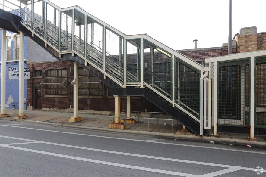 More Photos Of 4709 W Lake St, Chicago Industrial For Sale