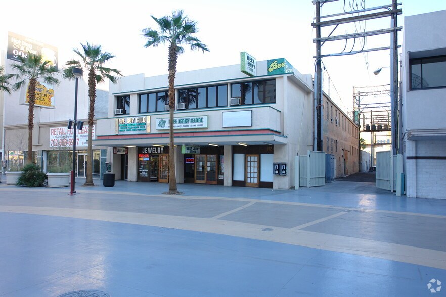 Primary Photo Of 112-114 N 3rd St, Las Vegas Storefront Retail Office For Lease
