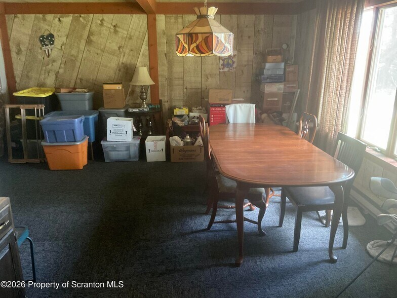 More Photos Of 28 Southside Ln, Scott Township Specialty For Sale