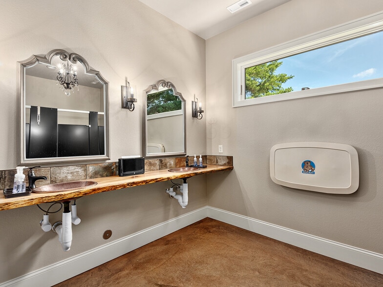 More Photos Of 355 Johnson Dr, Canton Specialty For Sale