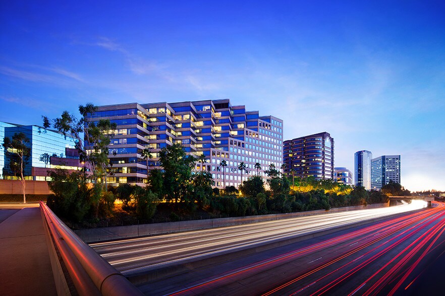 More Photos Of 3400 W Riverside Dr, Burbank Office For Lease