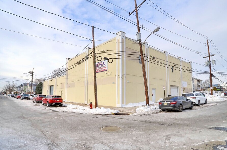 More Photos Of 980 Dehart Pl, Elizabeth Warehouse For Lease
