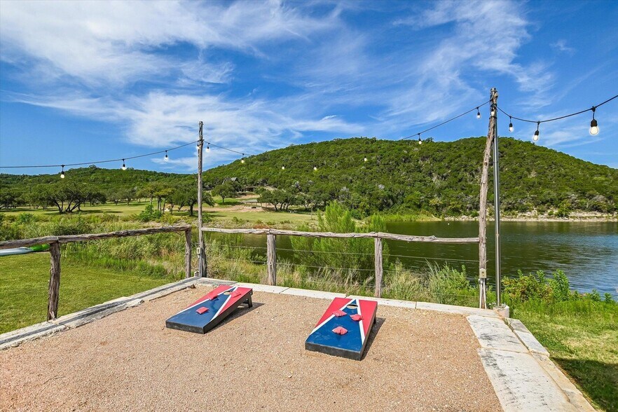 More Photos Of 13401 Bullick Hollow Rd, Austin Specialty For Sale