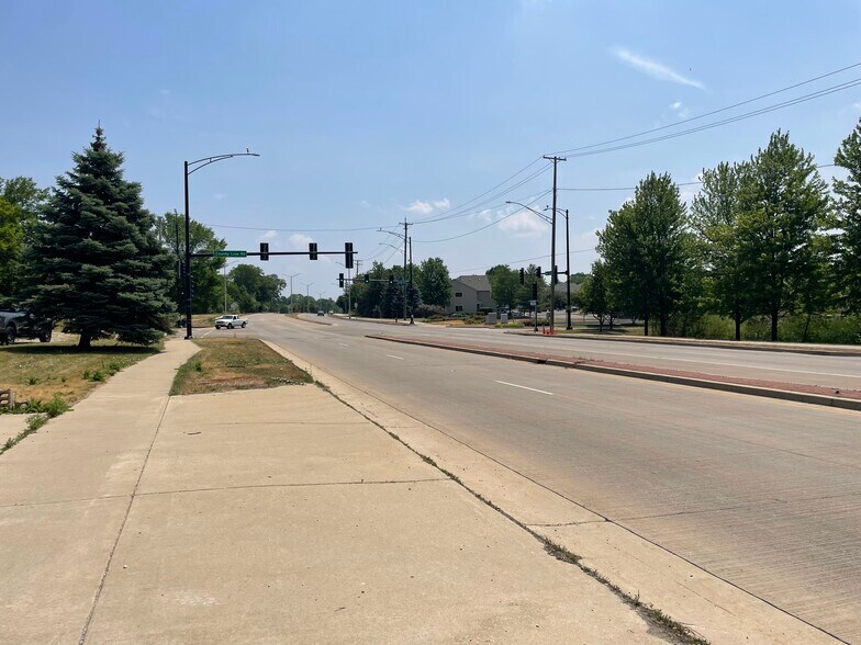 More Photos Of 2260 E New York St, Aurora Land For Sale