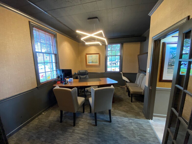 More Photos Of 111 Forbes St, Annapolis Office For Lease