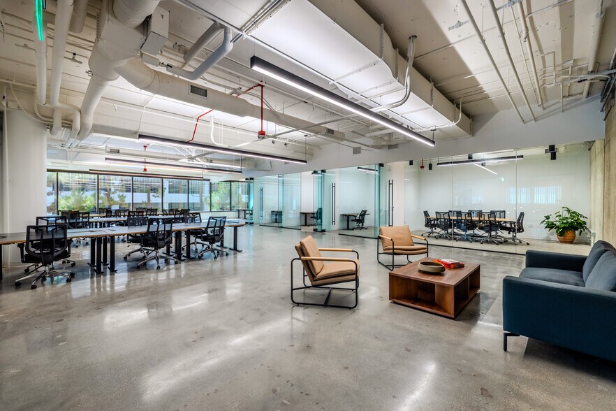 More Photos Of 841 Apollo St, El Segundo Office For Lease