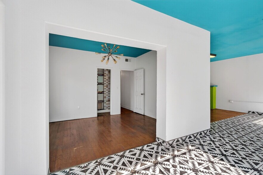 More Photos Of 3838 N 7th St, Phoenix Office For Lease