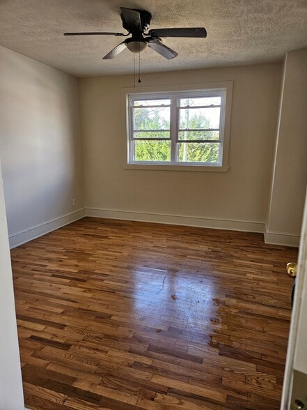 More Photos Of 201 S Main St, Gretna Apartments For Sale