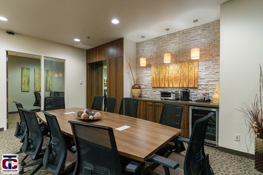 Primary Photo Of 8126 S Mingo Rd, Tulsa Medical For Lease