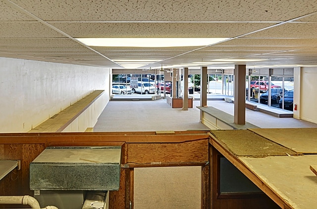 More Photos Of 6442-6450 Cermak Rd, Berwyn Apartments For Lease