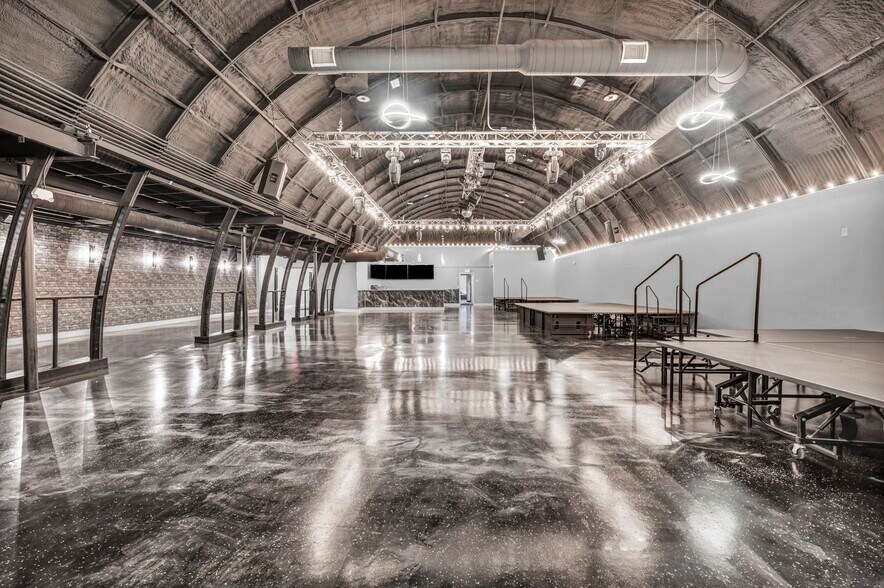 More Photos Of 1025 E Fifth Ave, Columbus Warehouse For Lease