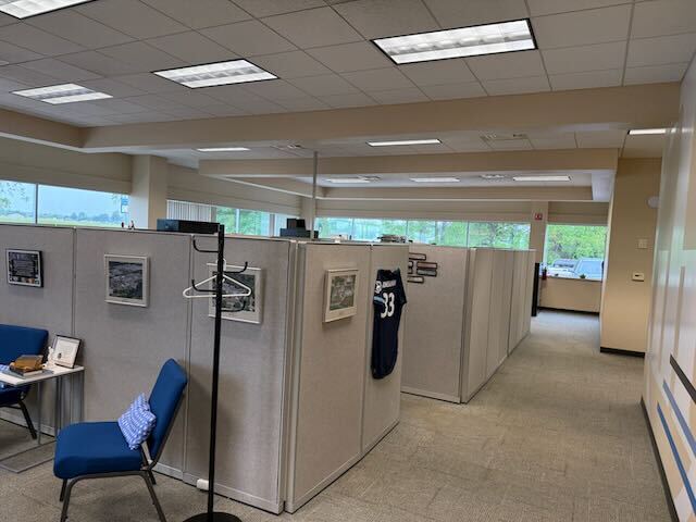 More Photos Of 4775 Campus Dr, Kalamazoo Office For Sale