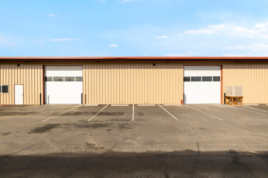 More Photos Of 117 Trout Way, Medford Industrial For Sale