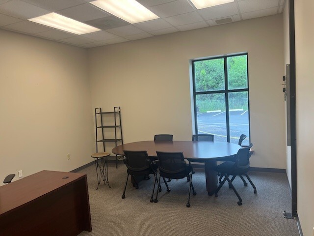 More Photos Of 4815 Crackersport Rd, Allentown Warehouse For Lease