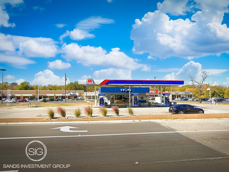 Primary Photo Of 3560 Pelham Pkwy, Pelham Convenience Store For Sale