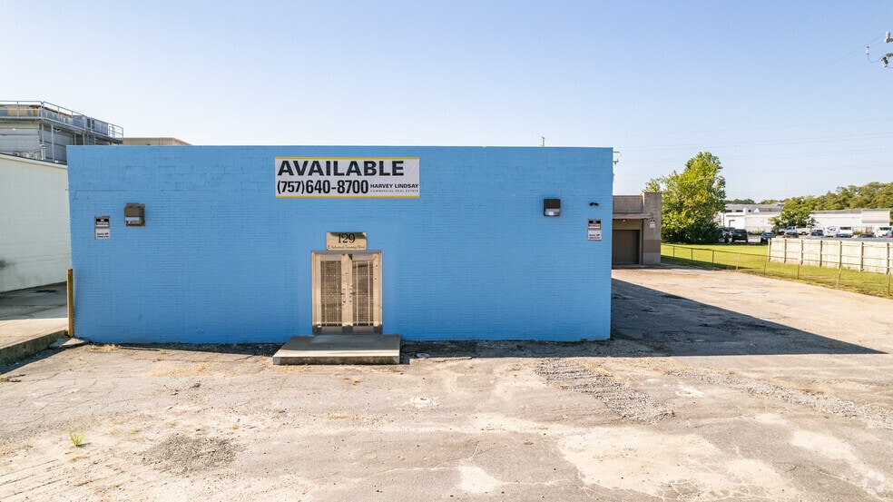 More Photos Of 129 E Admiral Taussig Blvd, Norfolk Warehouse For Lease