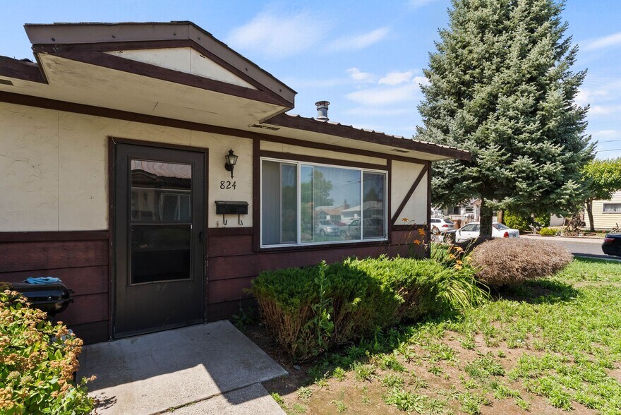 More Photos Of 824-828 E North Ave, Spokane Apartments For Sale