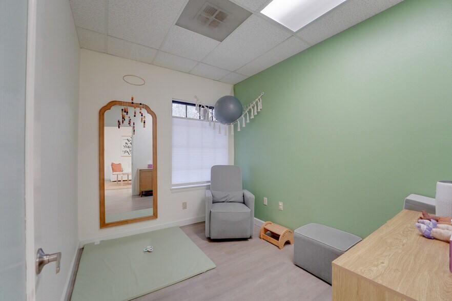 More Photos Of 4403 Manchester Ave, Encinitas Medical For Sale