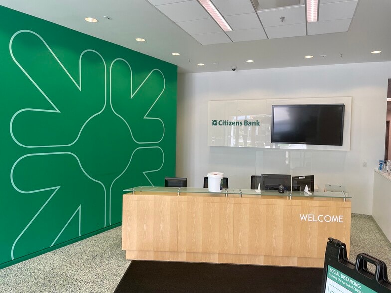 More Photos Of 480 Jefferson Blvd, Warwick Office For Sale