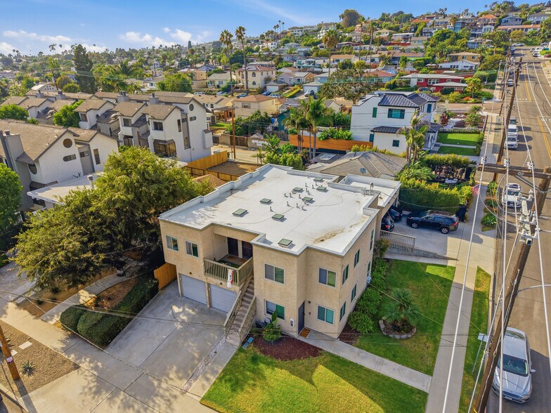 More Photos Of 1676 Chalcedony St, San Diego Apartments For Sale