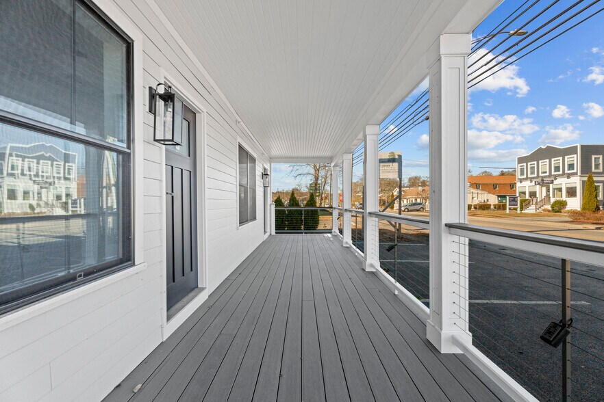 More Photos Of 44 Williams Ave, Mystic General Retail For Sale