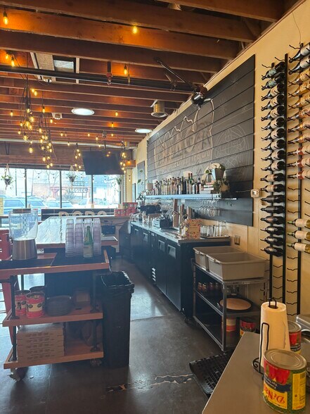 More Photos Of 16 Saint Lawrence Ave, Reno Freestanding For Lease